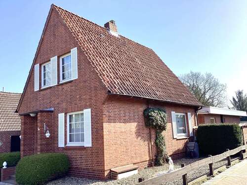 Foto - Haus zum Kaufen in Cuxhaven 368.000,00 € 175 m²