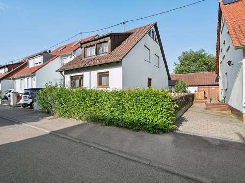 Foto - Haus zum Kaufen in Stuttgart 549.000,00 € 99.15 m²