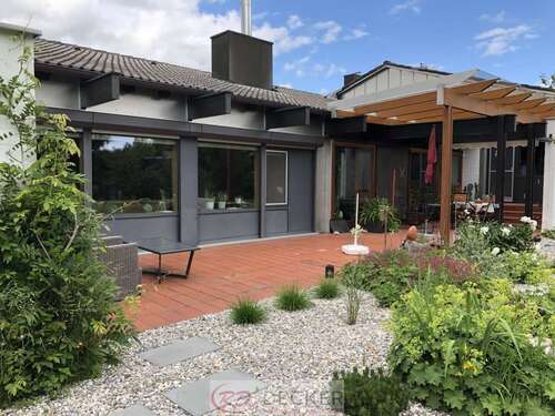 Foto - Haus zum Kaufen in Schwindegg 799.000,00 € 198 m²
