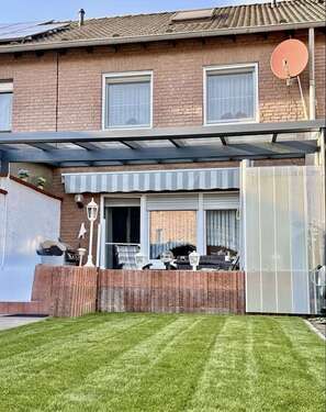 Foto - Haus zum Kaufen in Niederkassel 439.000,00 € 115 m²