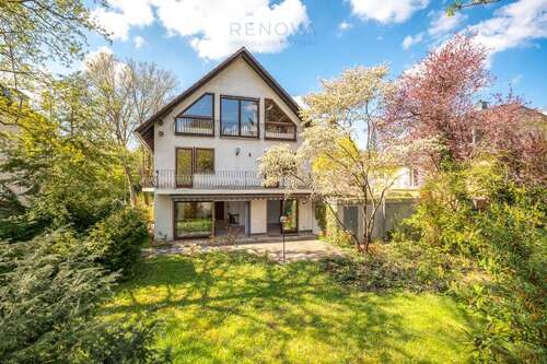 Foto - Haus zum Kaufen in München - Schwabing-Freimann 3.950.000,00 € 260 m²