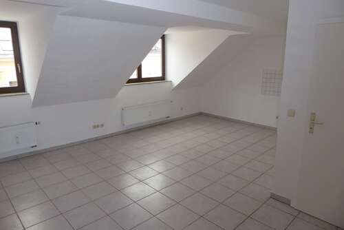 Foto - Wohnung zum Mieten in Chemnitz 175,00 € 26.69 m²