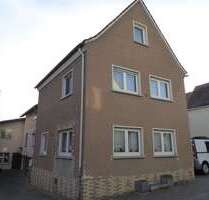 Haus zum Kaufen in Buseck 340.000,00 € 200 m²