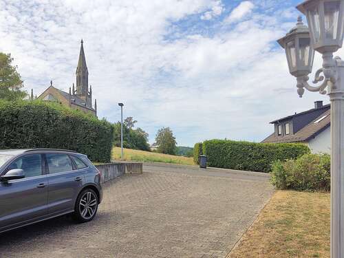 Foto - Haus zum Kaufen in Waldböckelheim 349.000,00 € 200 m²