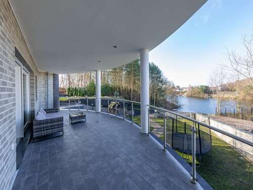 Foto - Haus zum Kaufen in Rastede 1.990.000,00 € 637 m²
