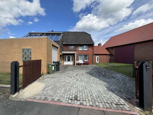 Foto - Haus zum Kaufen in Vechelde 479.000,00 € 221 m²