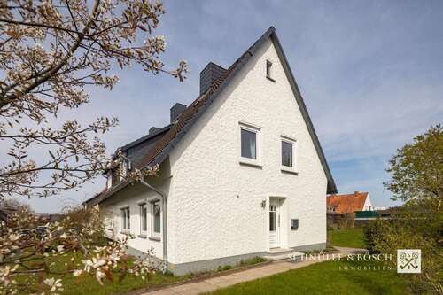 Foto - Haus zum Kaufen in Stade 299.000,00 € 102 m²