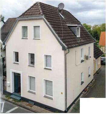 Foto - Haus zum Kaufen in Monheim 649.000,00 € 186 m²