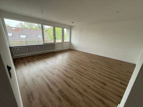 Foto - Wohnung zum Mieten in Frankfurt am Main 900,00 € 70.4 m²