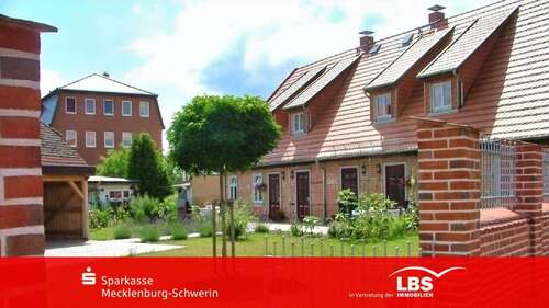 Foto - Haus zum Kaufen in Neustadt-Glewe 435.000,00 € 247 m²