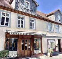 Haus zum Kaufen in Kronberg im Taunus 1.680.000,00 € 390 m²
