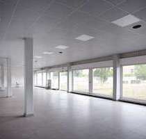 Halle in Berlin 5.726,60 € 303.89 m²
