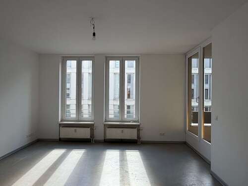 Foto - Wohnung zum Mieten in Berlin 597,53 € 72.87 m²
