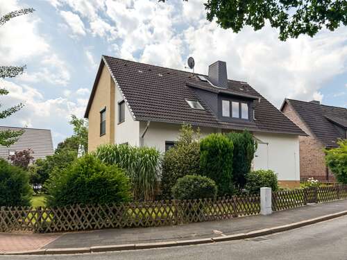 Foto - Haus zum Kaufen in Reinbek 659.000,00 € 194 m²