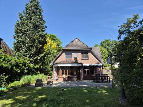 Foto - Haus zum Kaufen in Wedel 639.000,00 € 164 m²