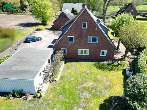 Foto - Haus zum Kaufen in Burweg Bossel 390.000,00 € 311.61 m²