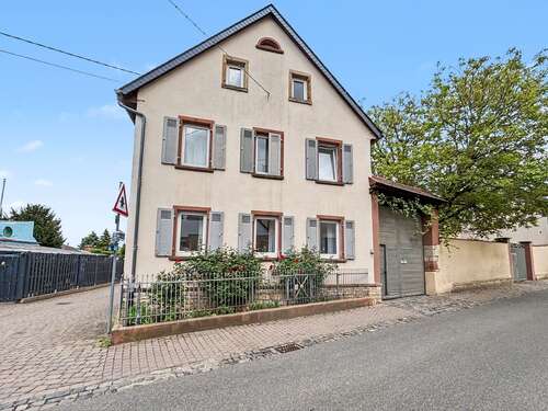 Foto - Haus zum Kaufen in Bermersheim 595.000,00 € 153 m²