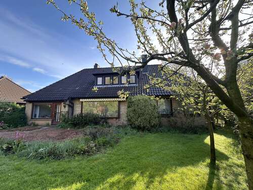 Foto - Haus zum Kaufen in Büdelsdorf 325.000,00 € 160 m²