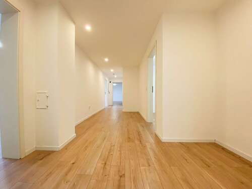 Foto - Wohnung zum Mieten in Großaitingen 1.550,00 € 157.77 m²