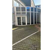 Einzelhandel in Witten 1.770,00 € 294 m²