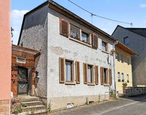 Foto - Haus zum Kaufen in Idar-Oberstein 70.000,00 € 100 m²