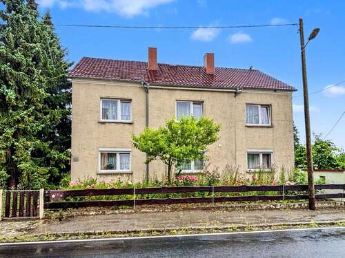Foto - Haus zum Kaufen in Arnsdorf 179.000,00 € 163 m²