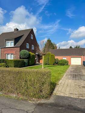 Foto - Haus zum Kaufen in Krefeld 490.000,00 € 90 m²