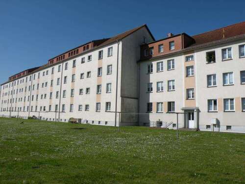 Foto - Wohnung zum Mieten in Stralsund 297,23 € 39.63 m²