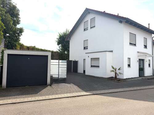Foto - Haus zum Kaufen in Urbach 629.000,00 € 138 m²