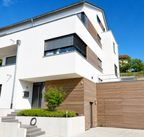 Haus zum Kaufen in Neckartailfingen 1.950.000,00 € 341.28 m²