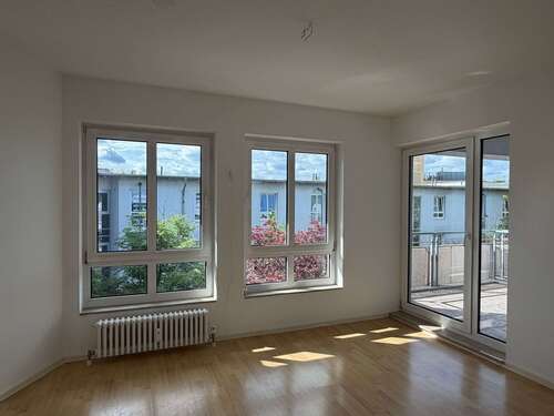 Foto - Wohnung zum Mieten in Berlin 879,00 € 73.05 m²