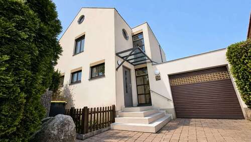 Foto - Haus zum Kaufen in Dessau-Roßlau 330.000,00 € 146 m²