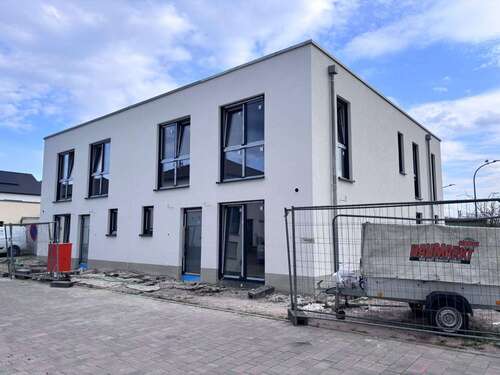 Foto - Haus zum Kaufen in Laudenbach 759.000,00 € 173 m²