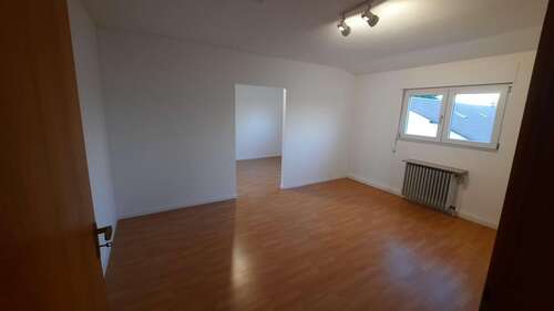 Foto - Wohnung zum Mieten in Hettenleidelheim 1.130,00 € 140 m²