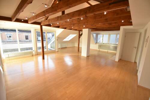 Foto - Wohnung zum Kaufen in Stuttgart Bad Cannstatt 449.000,00 € 112.8 m²