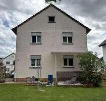 Haus zum Kaufen in Rüsselsheim am Main 690.000,00 € 200 m²