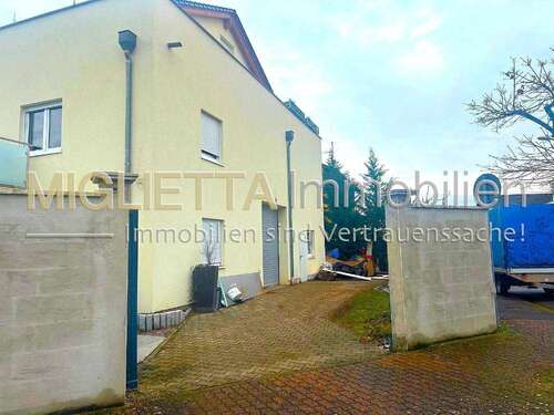 Foto - Halle in Hockenheim 750,00 € 95 m²