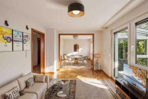 Foto - Haus zum Kaufen in Böblingen 1.264.000,00 € 258.67 m²