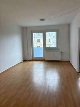 Foto - Wohnung zum Mieten in Olbersdorf 349,00 € 68 m²