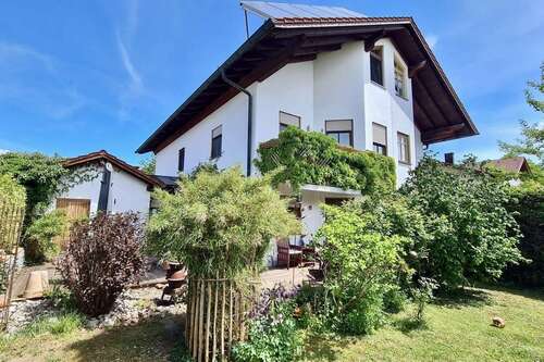Foto - Haus zum Kaufen in Grabenstätt 745.000,00 € 143 m²