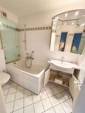 Foto - Wohnung zum Kaufen in Düsseldorf 389.900,00 € 79.76 m²
