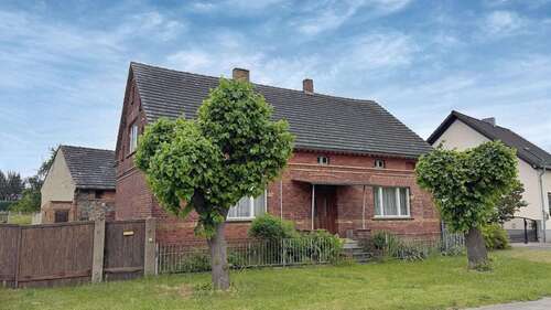 Foto - Haus zum Kaufen in Wiesengrund 65.000,00 € 110 m²