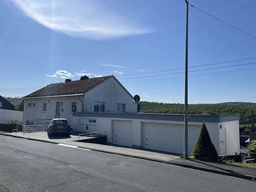 Foto - Haus zum Kaufen in Neunkirchen 575.000,00 € 347.71 m²