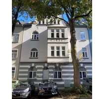 Büro in Essen 490,00 € 34 m² - 490,00 EUR Kaltmiete, ca.  34,00 m² in Essen (PLZ: 45131)