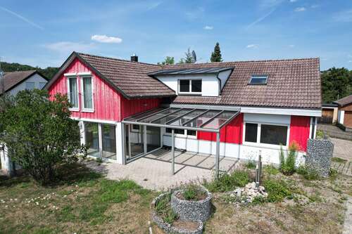 Foto - Haus zum Kaufen in Sigmaringendorf 349.000,00 € 219 m²