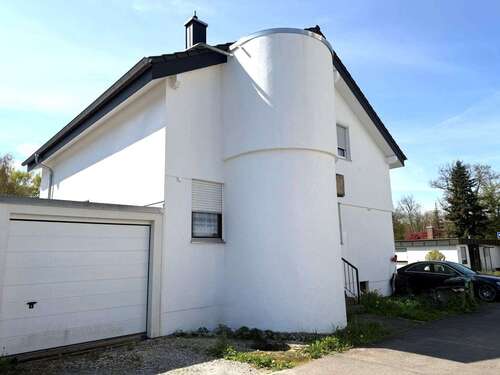 Foto - Haus zum Kaufen in Kirchentellinsfurt 690.000,00 € 230 m²