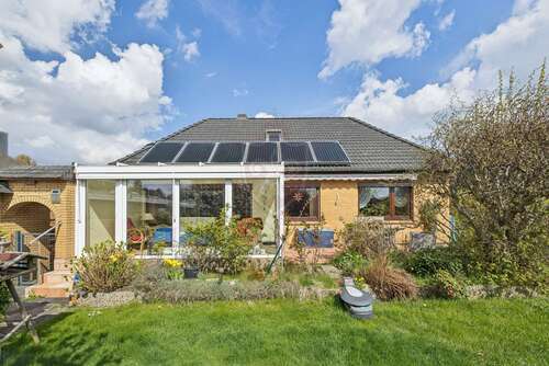 Foto - Haus zum Kaufen in Henstedt-Ulzburg 429.000,00 € 92 m²