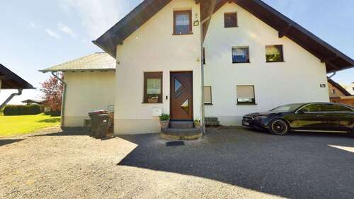 Foto - Haus zum Kaufen in Anschau 690.000,00 € 493 m²
