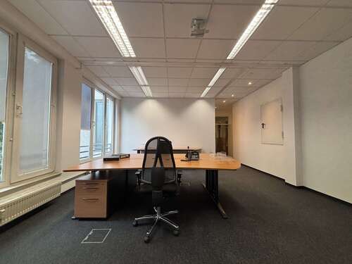 Foto - Büro in Berlin 2.753,48 € 144.92 m²