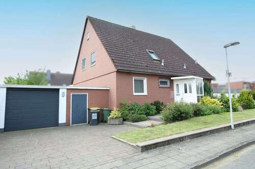 Foto - Haus zum Kaufen in Braunschweig 369.000,00 € 220.11 m²